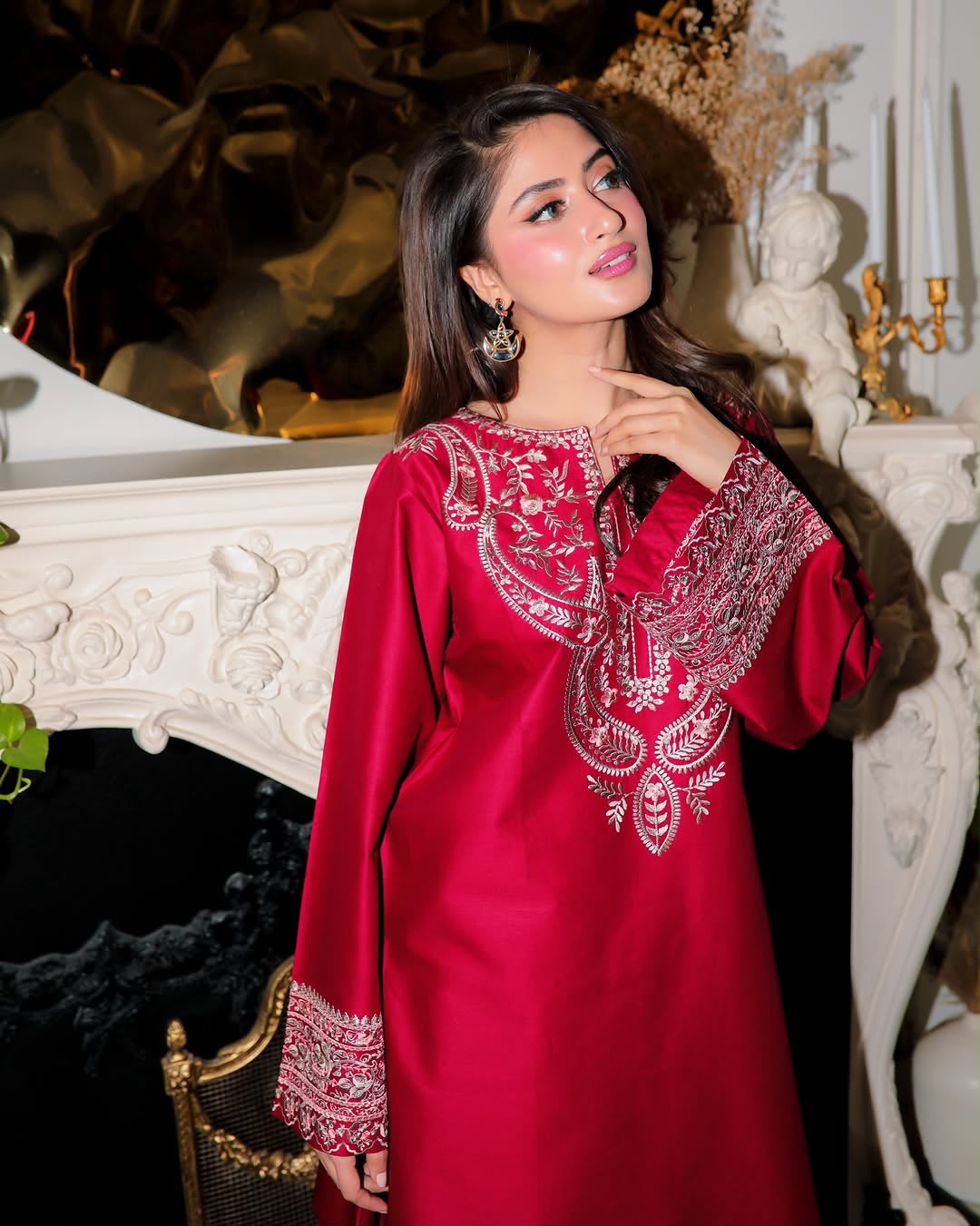 Embroidered Silk 2-Piece – Red