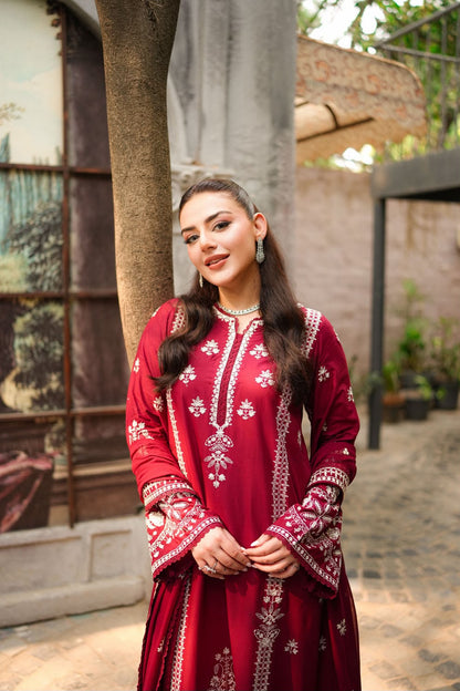 ANEELAS Premium Winter
Heavy Embroidered Dhanak fabric